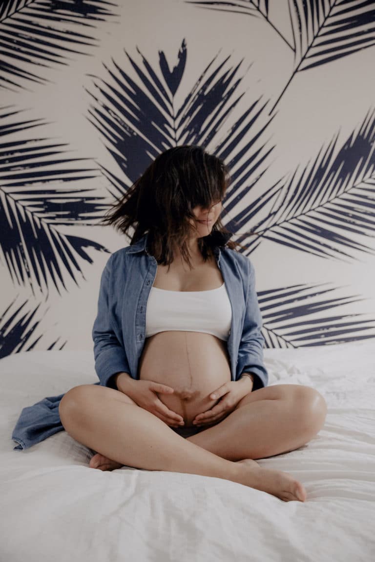 Séance photo Grossesse | En solo à la maison